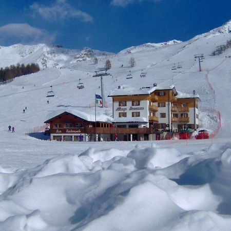 Albergo Bucaneve Campodolcino Dış mekan fotoğraf