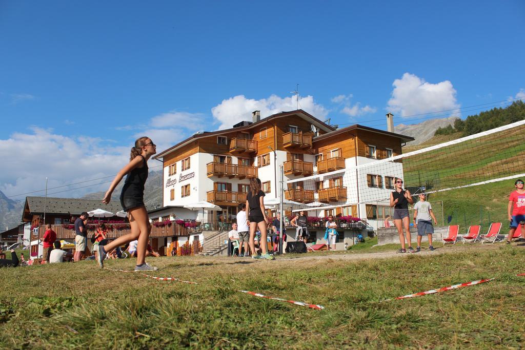 Albergo Bucaneve Campodolcino Dış mekan fotoğraf